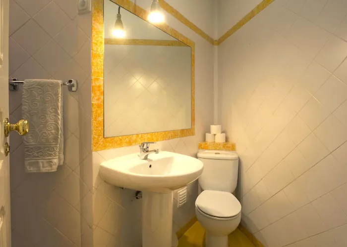 Fuer 19 Personen Und 1 Kind In By Interhome *