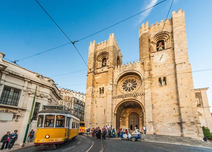 Fuer 19 Personen Und 1 Kind In By Interhome Lisbon