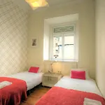 Fuer 19 Personen Und 1 Kind In By Interhome Lejlighed Lisboa