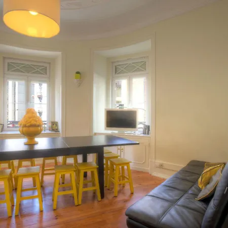 Fuer 19 Personen Und 1 Kind In By Interhome * Lisbon