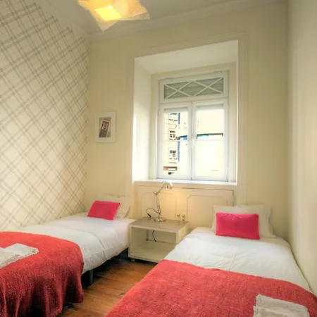 Fuer 19 Personen Und 1 Kind In By Interhome Apartment Lisbon