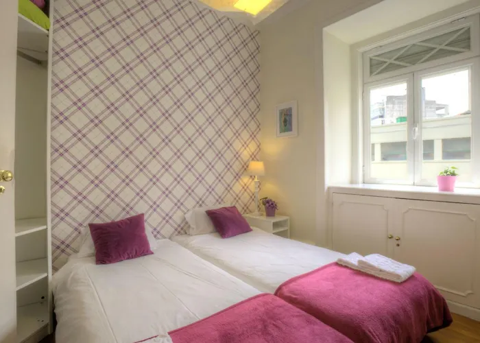 公寓 Fuer 19 Personen Und 1 Kind In By Interhome