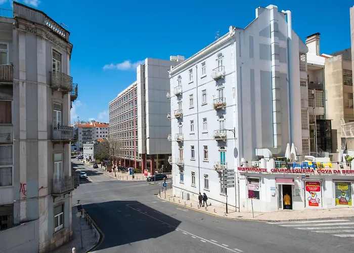 Fuer 19 Personen Und 1 Kind In By Interhome 公寓 Lisboa